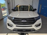 Used 2022 Ford Explorer XLT w/ Equipment Group 202A image 2