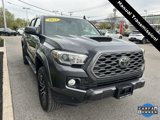 Used 2022 Toyota Tacoma TRD Sport w/ Black Out Package (TMS) image 4