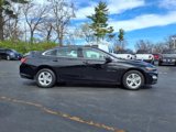 Used 2022 Chevrolet Malibu LT image 2