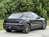 Certified 2025 Porsche Macan Electric image 6