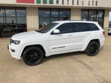 Used 2018 Jeep Grand Cherokee Altitude image 2
