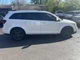 Used 2018 Dodge Journey Crossroad w/ Nav & Sun Group image 2