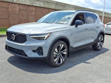 Used 2025 Volvo XC40 B5 Ultra w/ Climate Package image 3