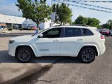 Used 2019 Jeep Cherokee High Altitude image 2
