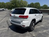 Used 2018 Jeep Grand Cherokee Limited image 3