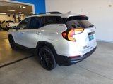 Used 2022 GMC Terrain SLE w/ Driver Convenience Package image 3