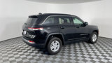 Used 2024 Jeep Grand Cherokee Laredo w/ Trailer Tow Package image 4