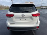Used 2017 Toyota Highlander XLE image 4