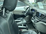 Used 2017 Chrysler Pacifica Touring-L w/ Tire & Wheel Group image 5
