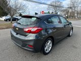 Used 2017 Chevrolet Cruze LT image 5