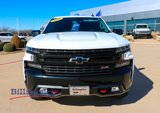 Used 2021 Chevrolet Silverado 1500 LT Trail Boss w/ Convenience Package II image 2
