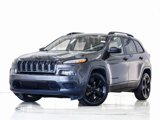 Used 2016 Jeep Cherokee Sport image 3