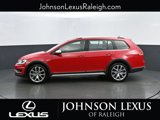Used 2018 Volkswagen Golf Alltrack image 2