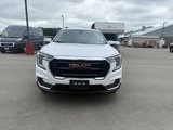 Used 2022 GMC Terrain SLE w/ Driver Convenience Package image 2