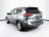 Used 2018 Nissan Rogue SV image 5