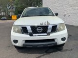 Used 2016 Nissan Frontier SV image 2
