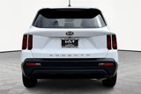 Used 2021 Kia Sorento LX image 4