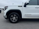 Used 2022 GMC Sierra 1500 SLT image 2