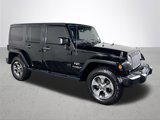 Used 2016 Jeep Wrangler Unlimited Sahara w/ Connectivity Group image 4