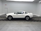 Used 2010 Ford Mustang GT image 4