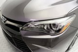 Used 2017 Toyota Camry SE image 3