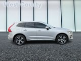 Certified 2022 Volvo XC60 B5 Inscription w/ Advanced Package image 2