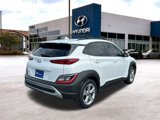Certified 2022 Hyundai Kona SEL w/ Convenience Package image 5