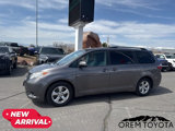 Used 2017 Toyota Sienna LE image 2