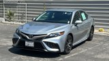 Used 2022 Toyota Camry SE image 3
