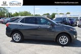 Used 2018 Chevrolet Equinox LT image 2