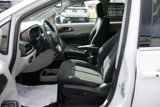 Used 2017 Chrysler Pacifica Touring image 2