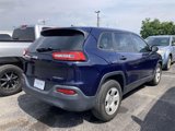 Used 2015 Jeep Cherokee Sport image 2