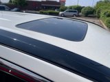 Used 2018 Toyota Highlander SE image 5
