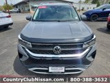 Used 2022 Volkswagen Taos SE image 3