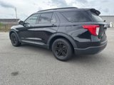 Used 2021 Ford Explorer XLT w/ Equipment Group 202A image 4