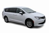 Used 2022 Chrysler Voyager LX image 3