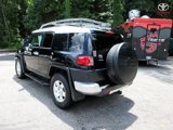 Used 2007 Toyota FJ Cruiser 2WD image 3