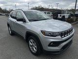 New 2025 Jeep Compass Latitude image 4