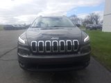 Used 2016 Jeep Cherokee Latitude image 2