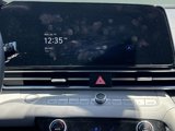 Used 2024 Hyundai Elantra Limited image 3