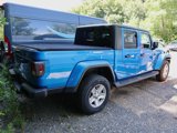 Used 2021 Jeep Gladiator Sport image 2