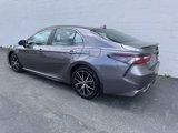 Used 2023 Toyota Camry SE image 3