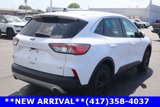 Used 2020 Ford Escape SE image 5