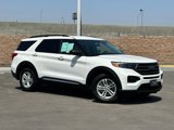 Used 2023 Ford Explorer XLT image 1