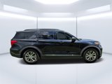 Used 2020 Ford Explorer XLT w/ Equipment Group 202A image 2
