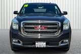 Used 2018 GMC Yukon SLT image 3