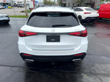 Used 2024 Mercedes-Benz GLC 300 4MATIC image 6