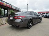 Used 2019 Toyota Camry SE image 4