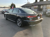 Used 2022 Volkswagen Passat 2.0T SE image 5