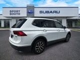 Used 2021 Volkswagen Tiguan SE w/ Panoramic Sunroof Package image 3